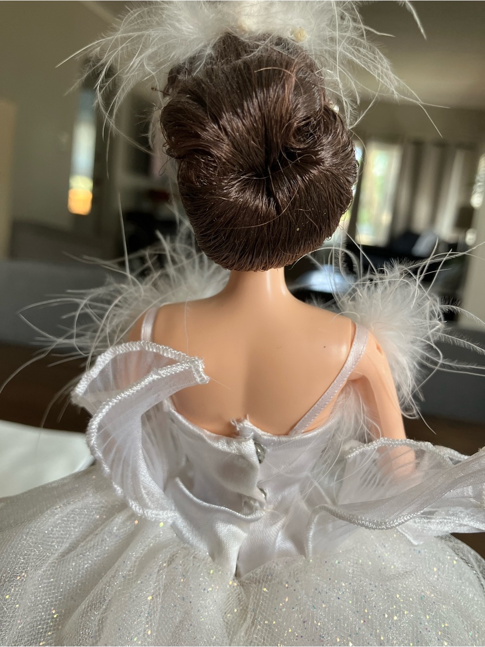 Barbie Ballerina Doll Swan Lake - Picture 2 of 8